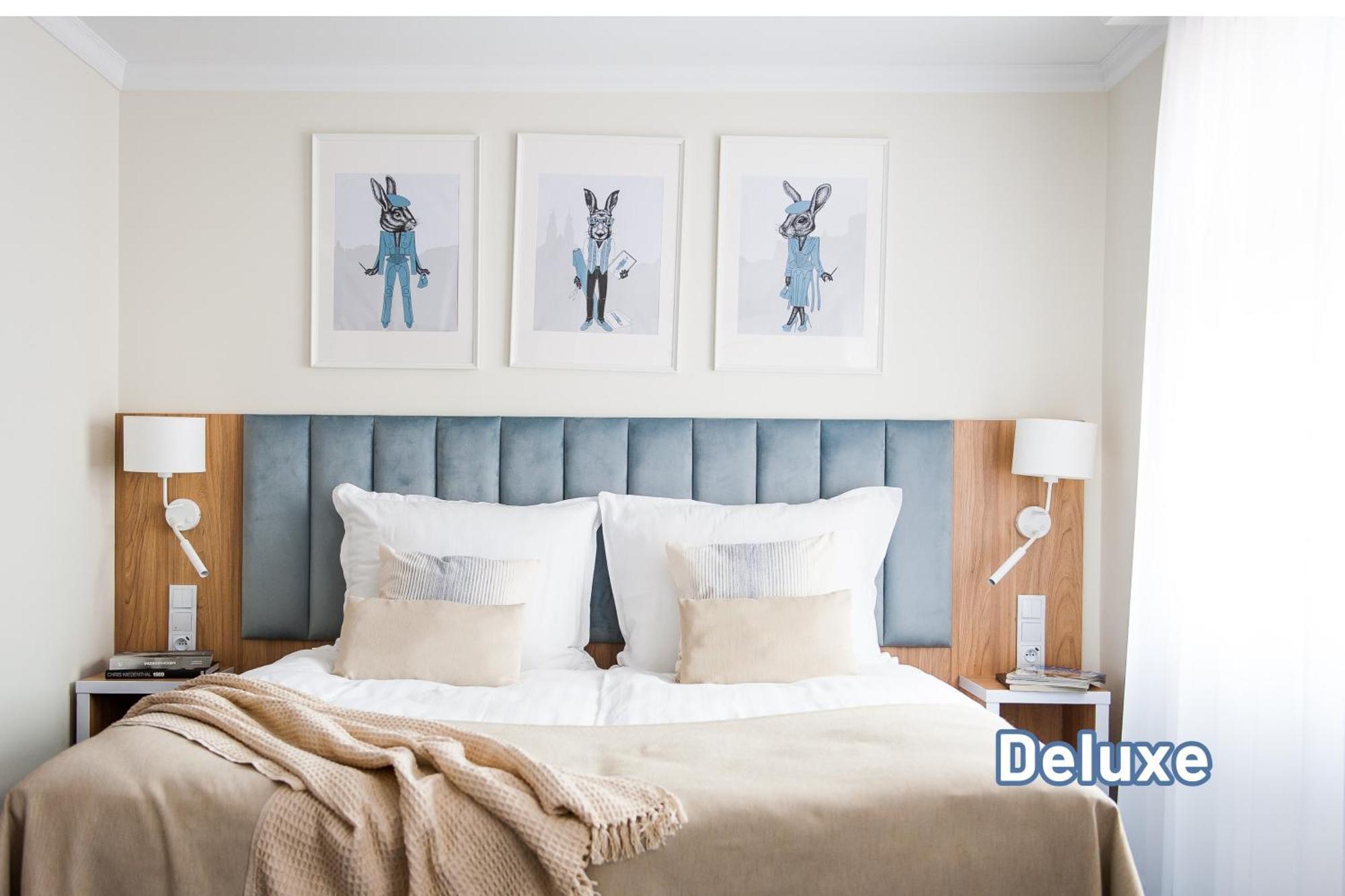 Hotel Awo Гнезно Экстерьер фото